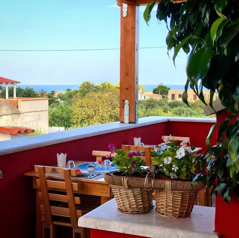 B&B Albatros Castelluzzo Dış mekan fotoğraf